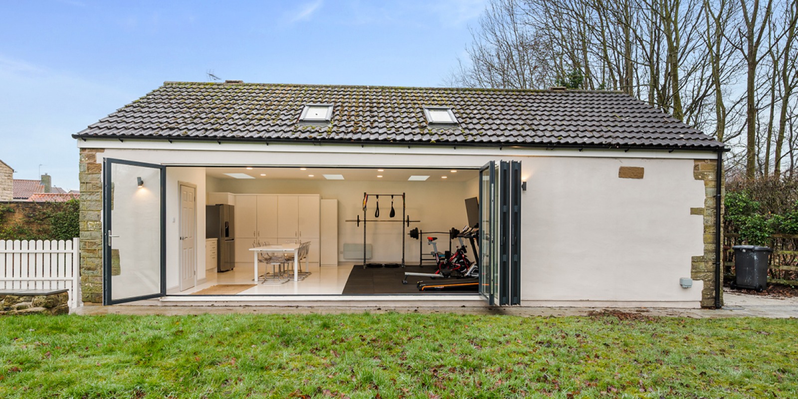 See Inside Milnthorpe Cottage for Sale in Bramham near Leeds Living North